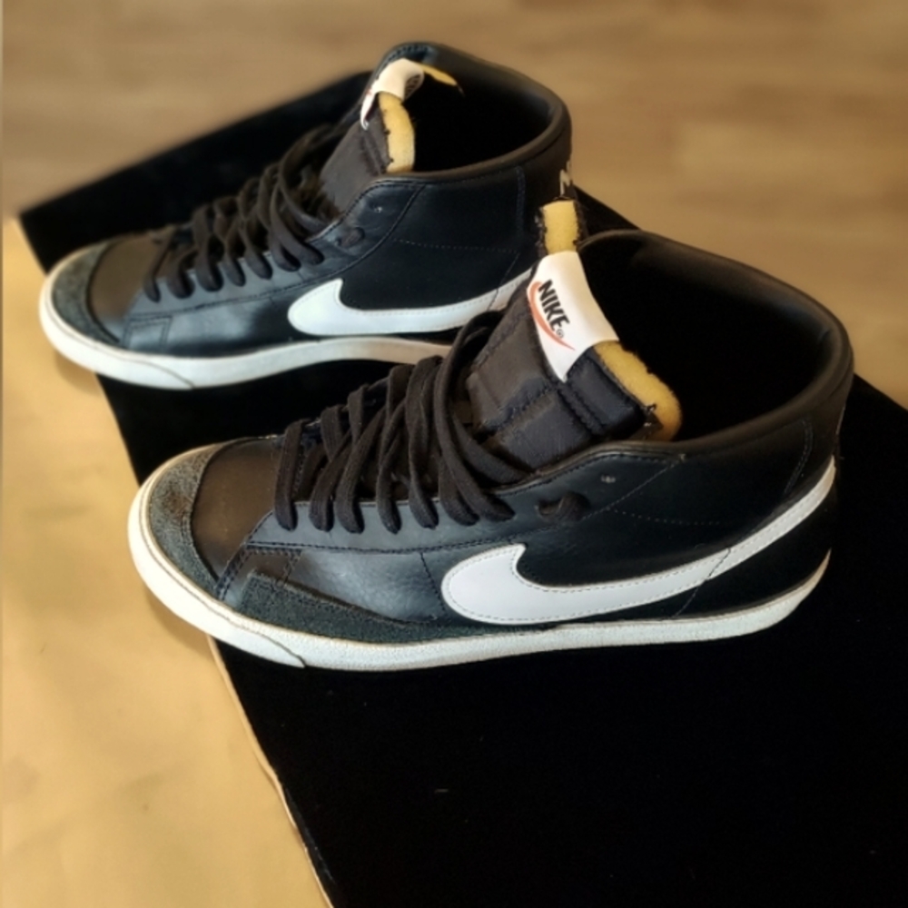 Nike 10.5 Men's 🏀🏀 - EUC - NO BOX shoes only, in very good condition! - Picture 2 of 14